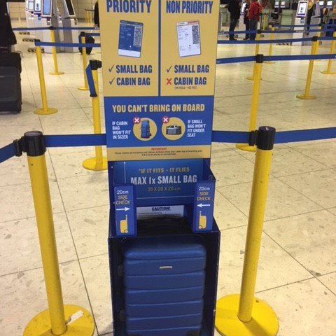 Ryanair käsipagasi mõõtmed ja reeglid 2026 — täielik juhend